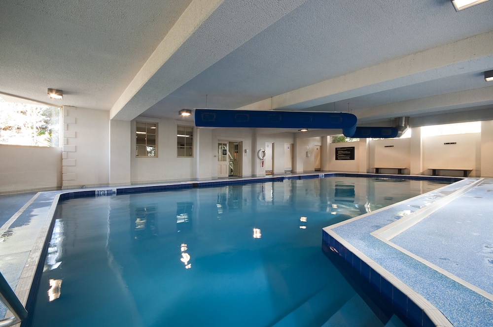 Country Club Villas 28/69