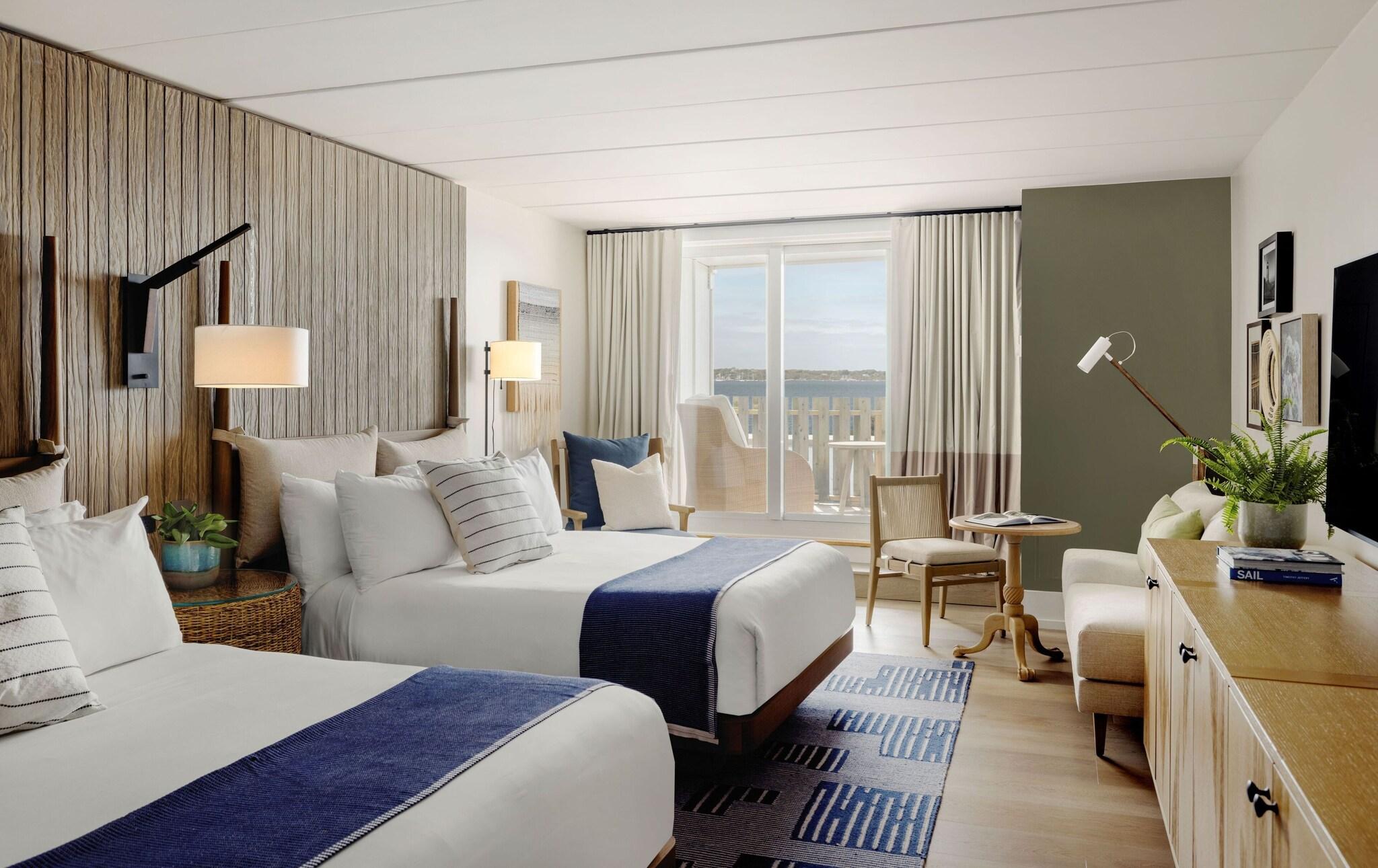 Room, 2 Queen Beds, Water View, Patio