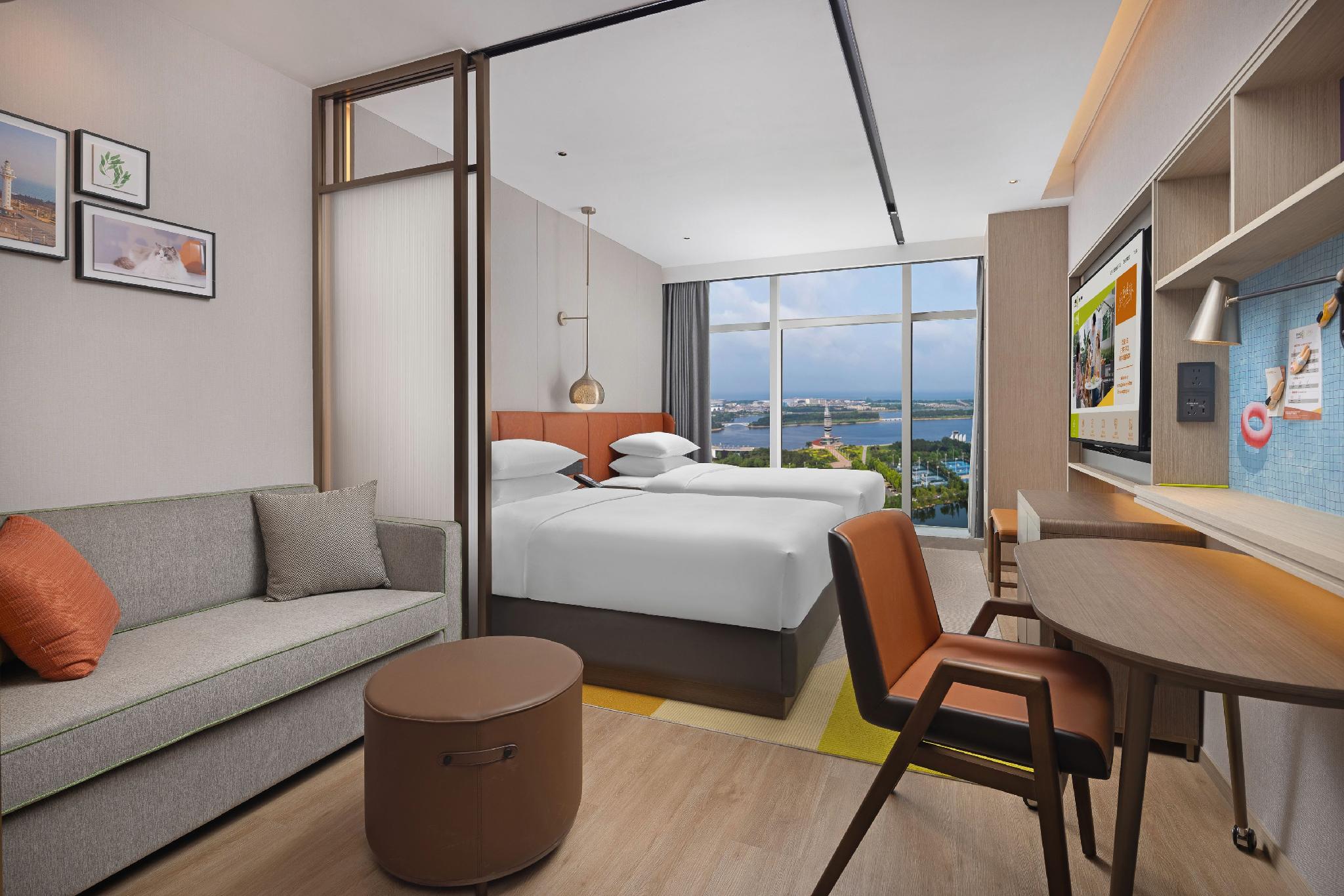 Flexible Deluxe Twin Room
