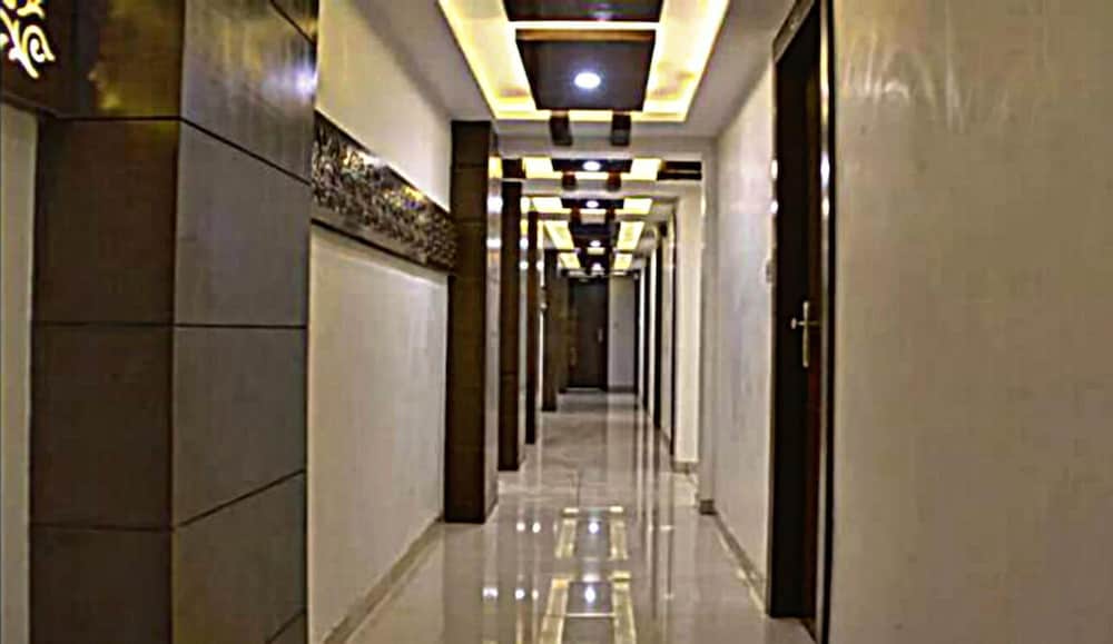 HOTEL AMBER photo4