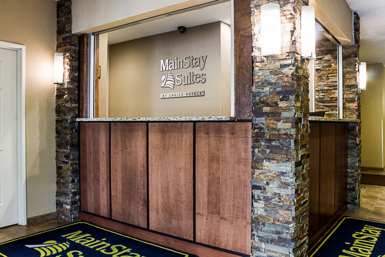 MainStay Suites Fargo - I-94 Medical Center photo5