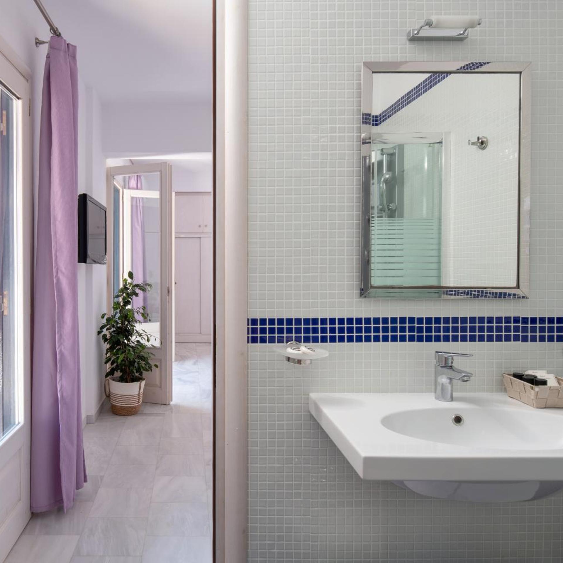 Atrium Hotel Alonissos 54/58