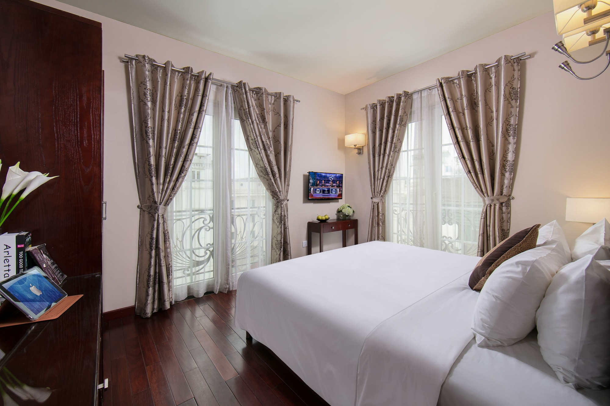 غرفة شهر العسل بسرير مزدوج بإطلالة على المدينة، Sunline Hotel 4/10