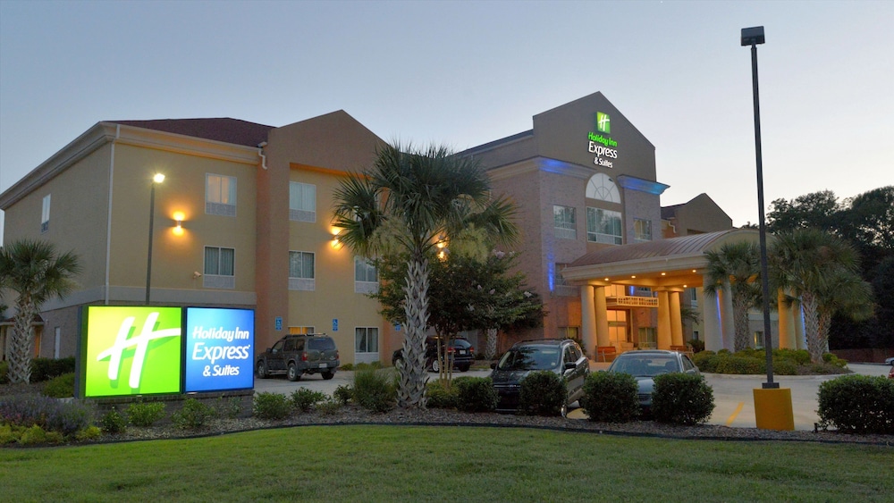 Holiday Inn Express Hotel And Suites Baton Rouge North 3/54