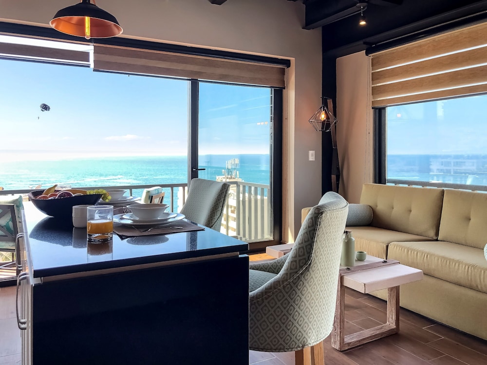 Pinnacle Resorts 179 - Adults Only 39/49