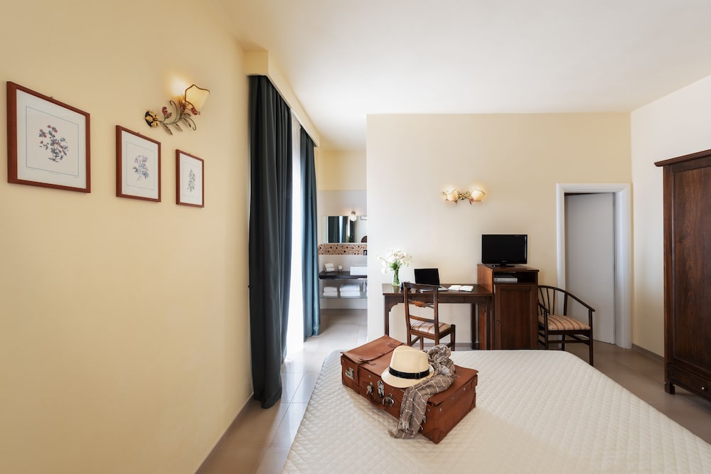 Hotel Corsignano 53/72