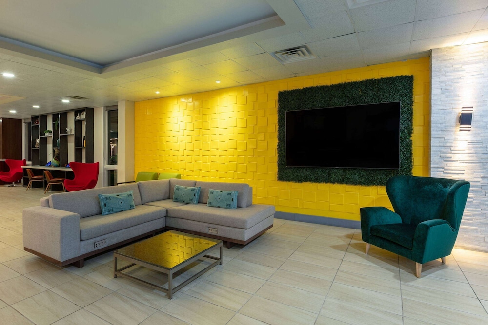 Wyndham Corpus Christi Resort North Padre Island 26/50