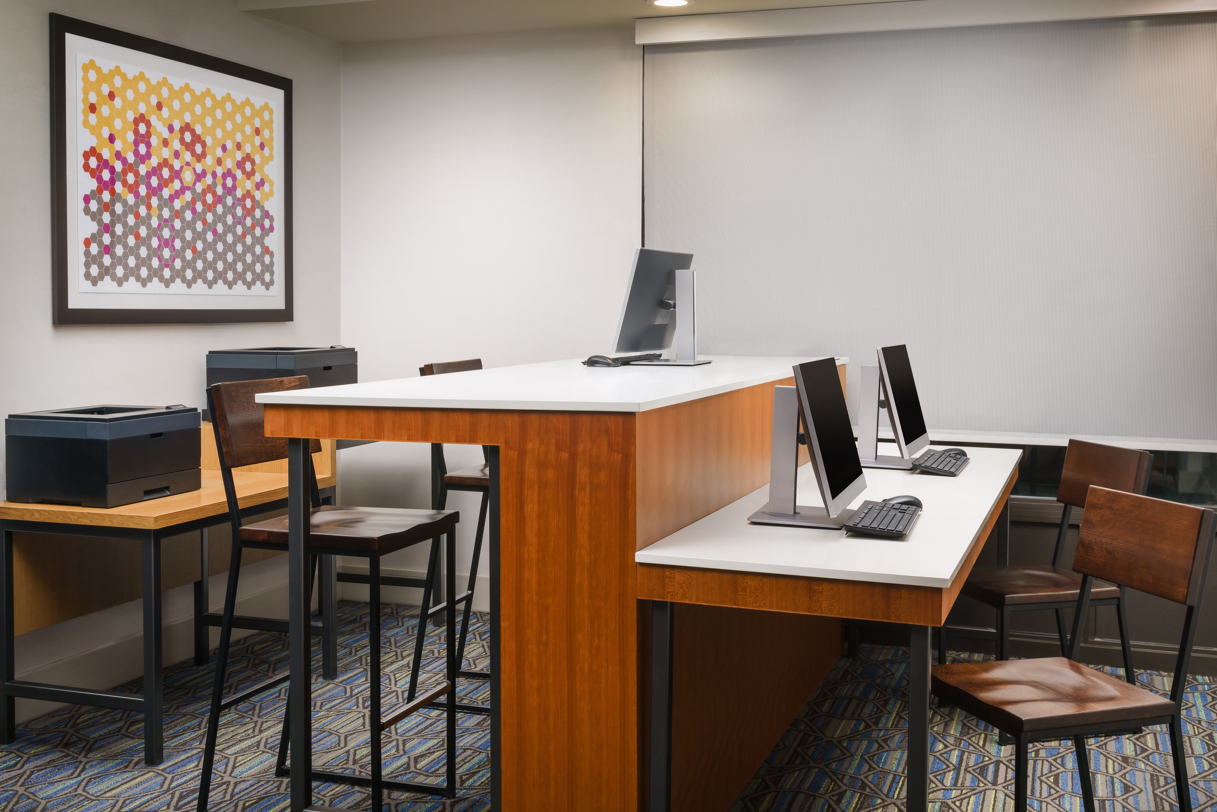 Holiday Inn Express Boston 55/63
