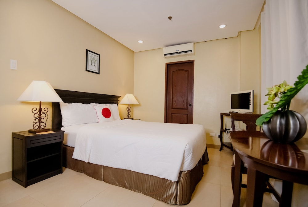 Sta. Barbara Residence Hotel 11/59