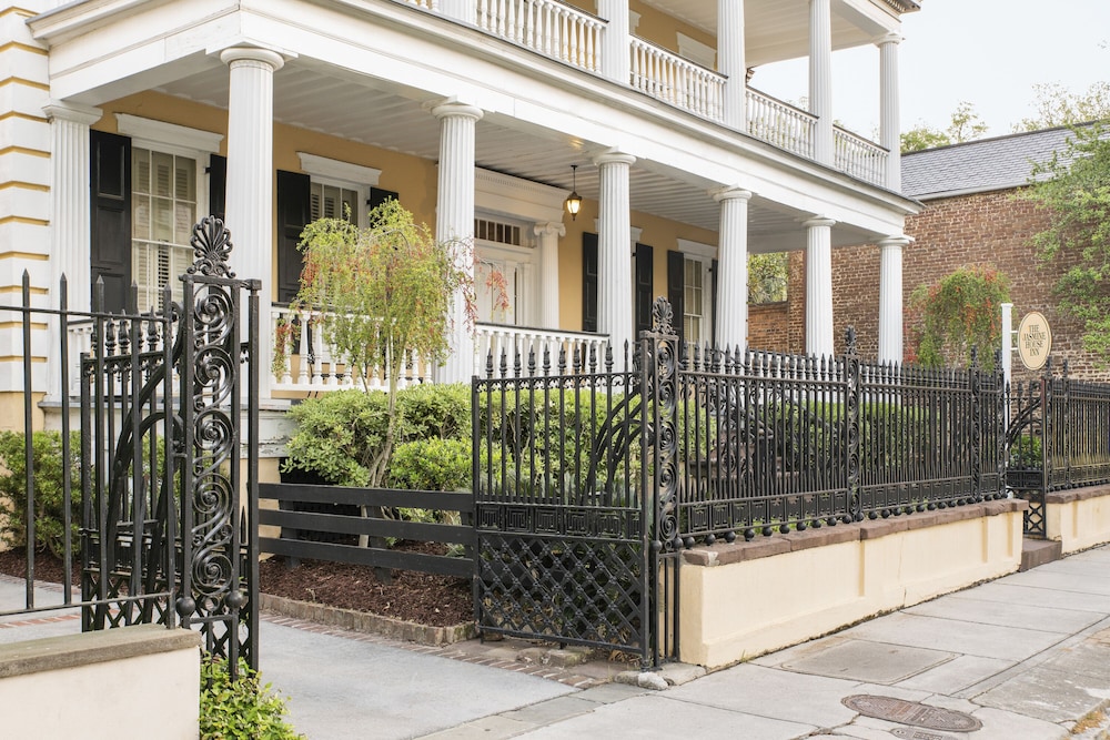 Jasmine House Inn 3/35