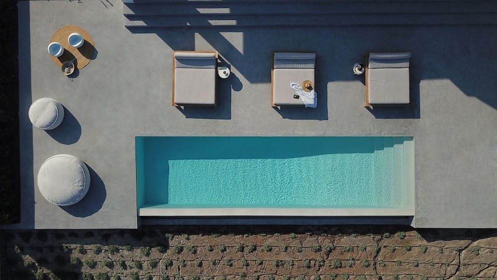 Samsara - Santorini Luxury Retreat 9/50