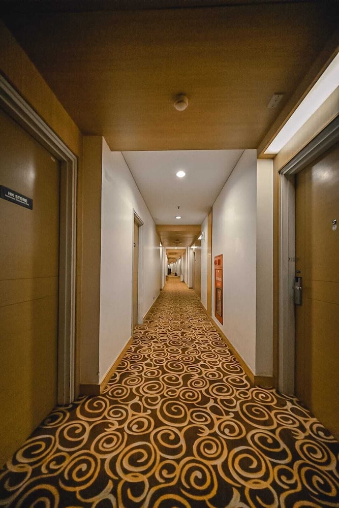 All Sedayu Hotel Kelapa Gading 33/65