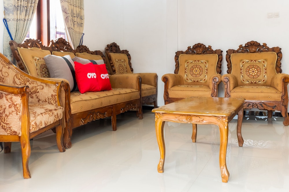OYO 2169 Anugrah Bromo Homestay 35/52
