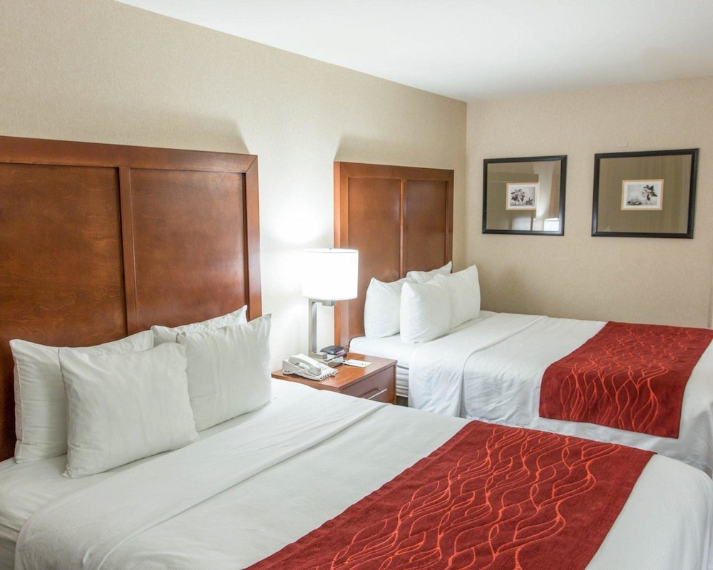 Comfort Inn Fort Morgan 8/43