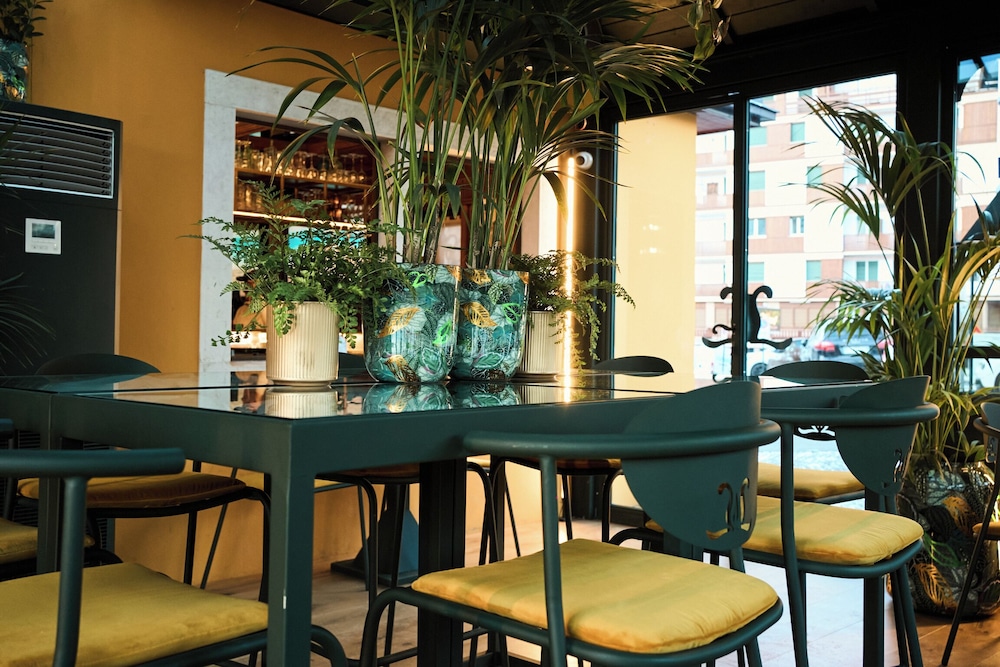 Ambra Cortina Luxury Fashion Boutique Hotel 45/55