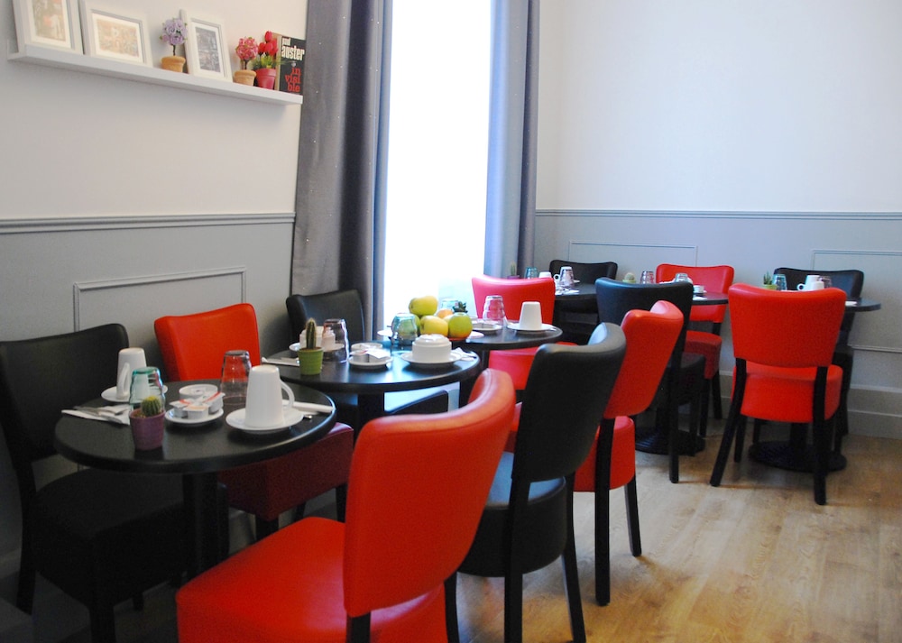 HOTEL COSY MONCEAU 41/51