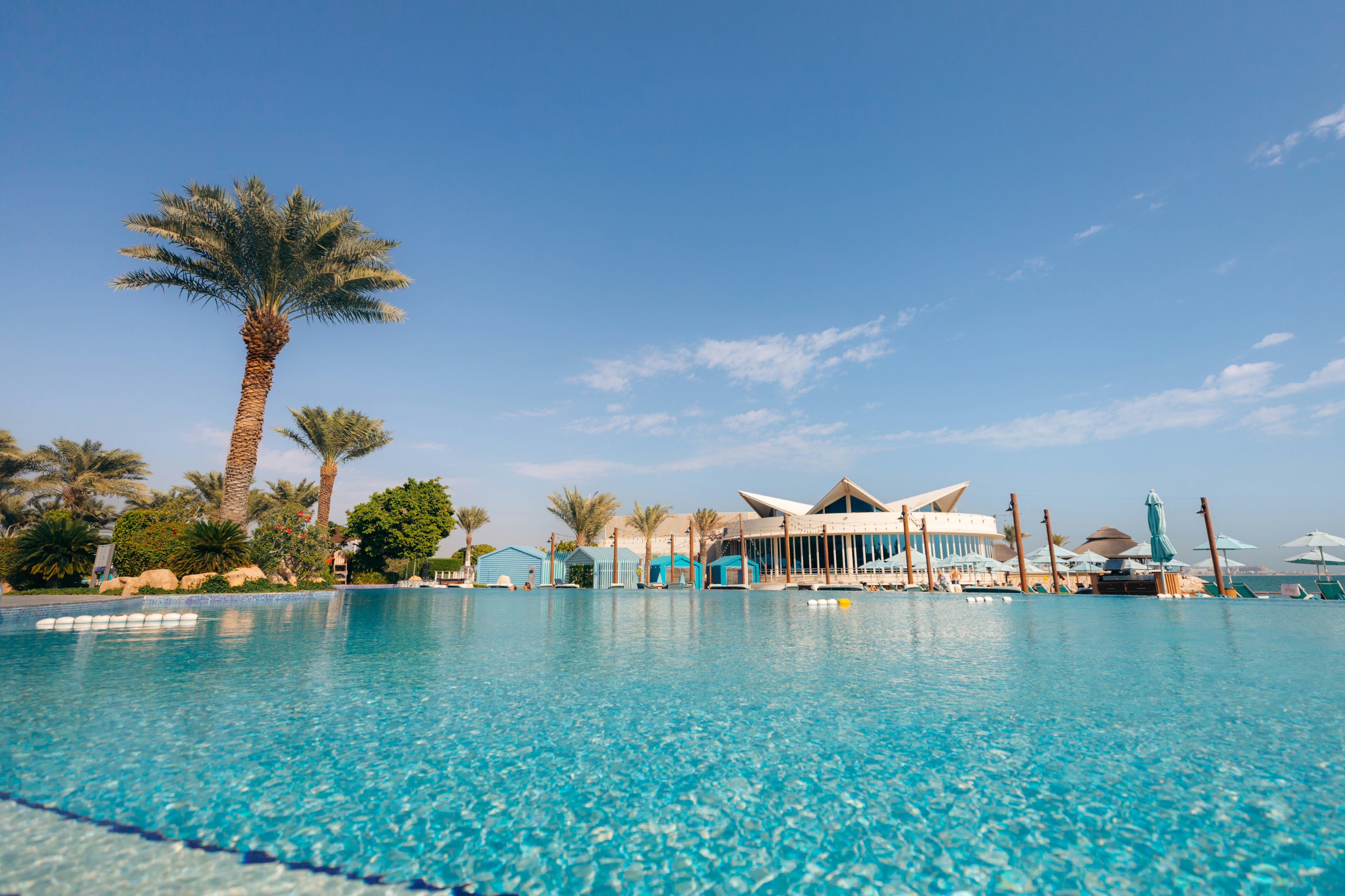 Hilton Doha 48/50