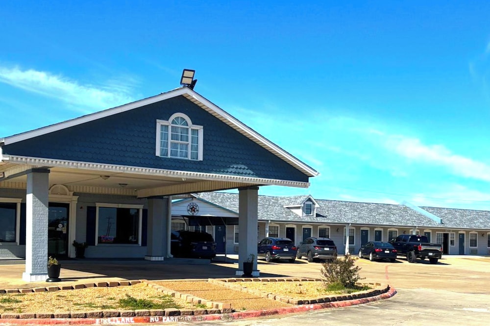Victorian Inn By OYO Whitesboro US Hwy 82 9/55