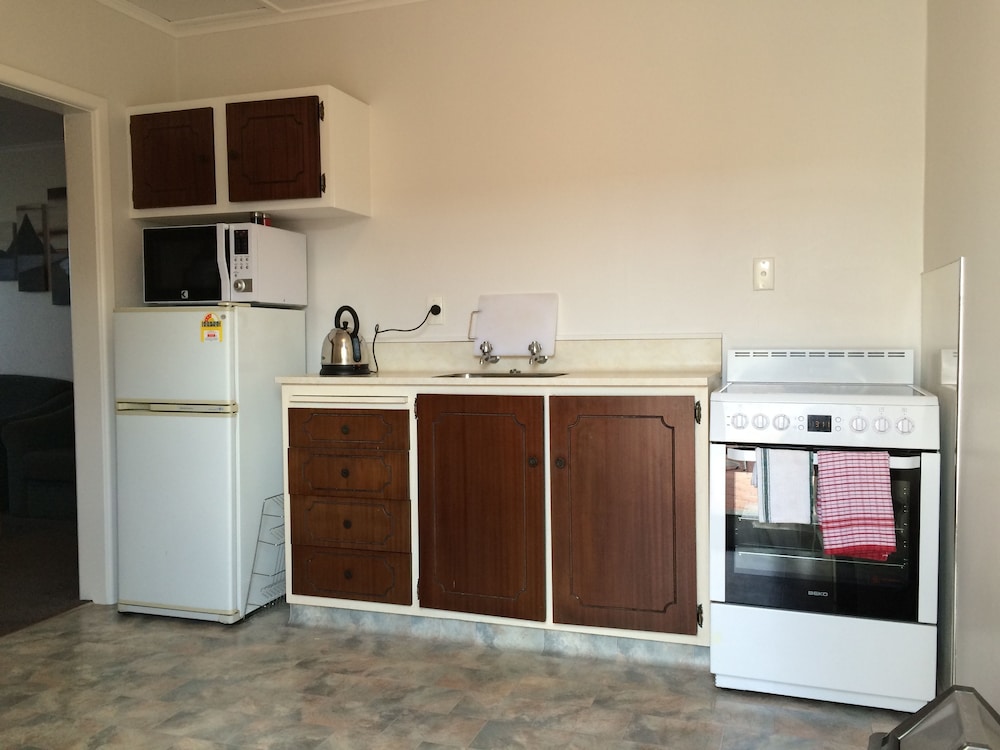 Earnslaw Motel 5/39