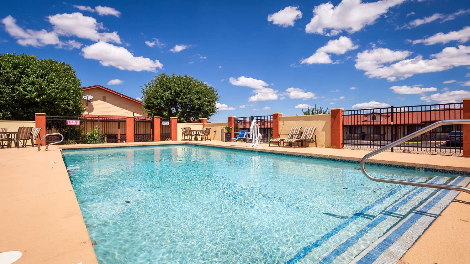 Best Western Santa Rosa Inn 5/19