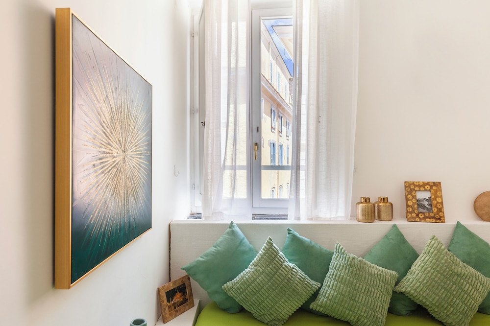 Pantheon Luxury Gold Apartment 29/43