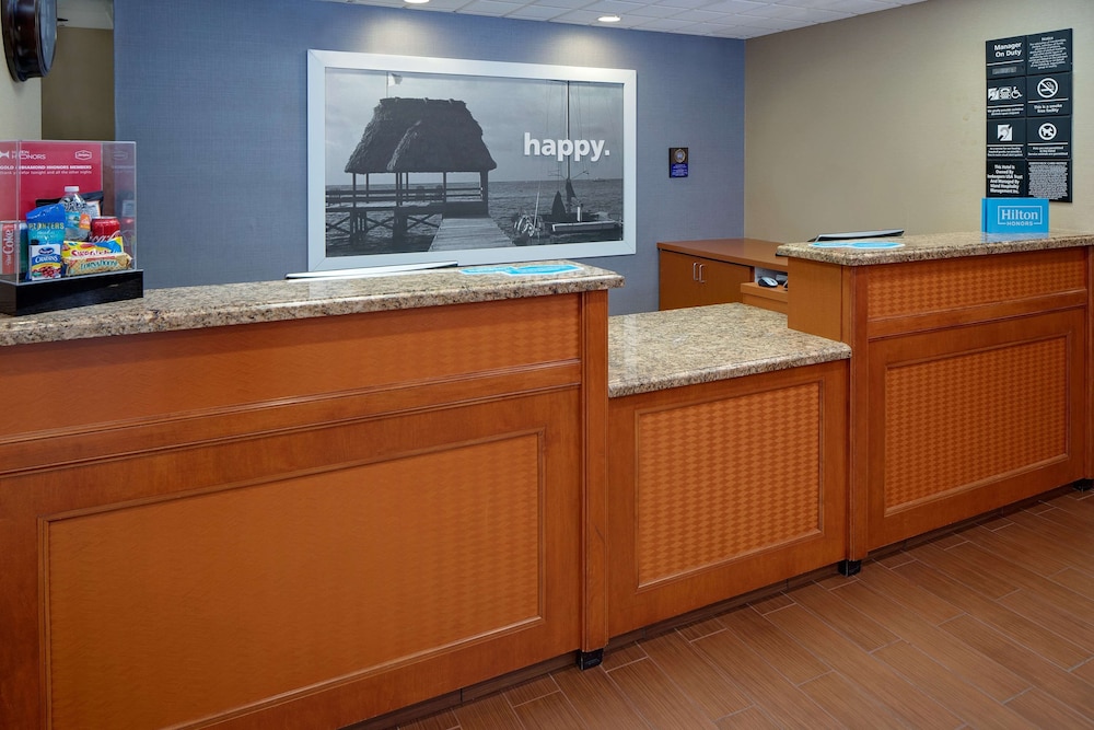 Hampton Inn Naples - Central 11/41
