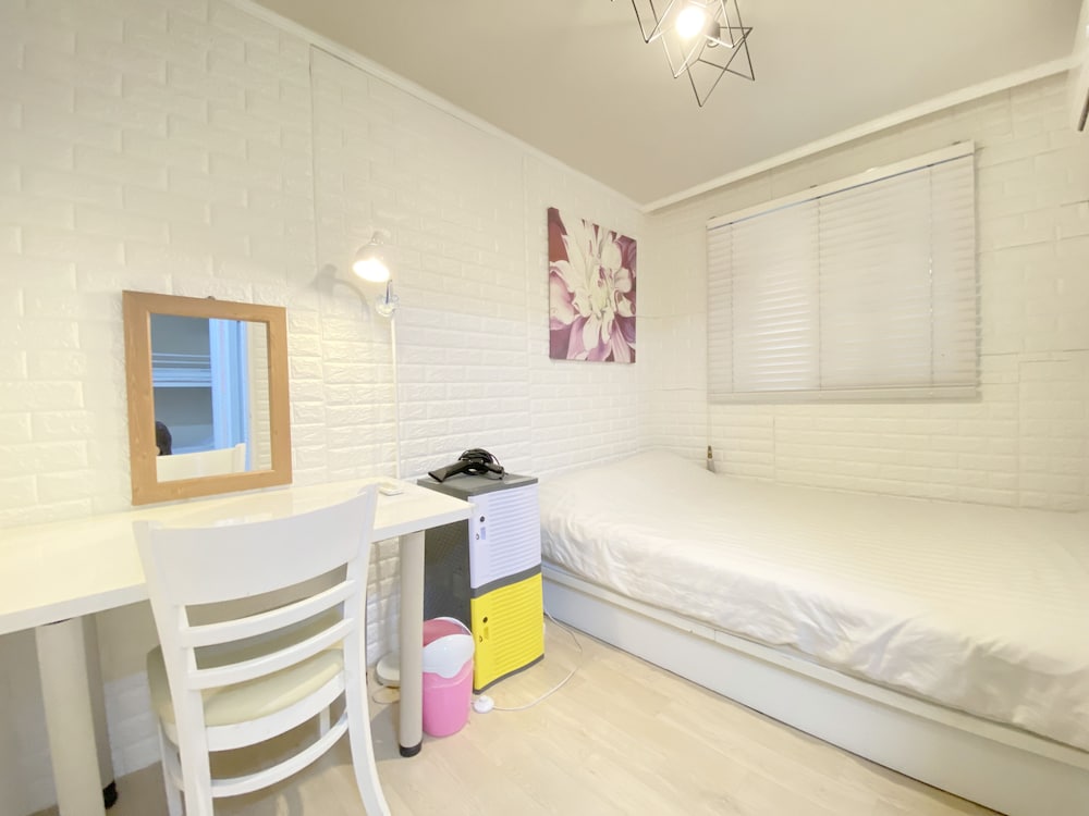 Aroha Guest House 28/67