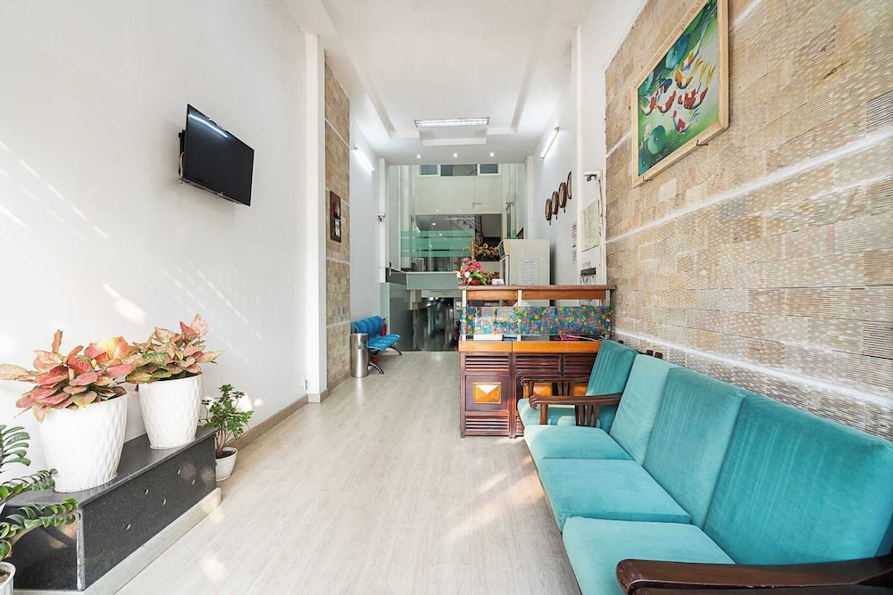 Collection O Dinh Dinh Hotel - Near Tan Son Nhat Airport 42/51