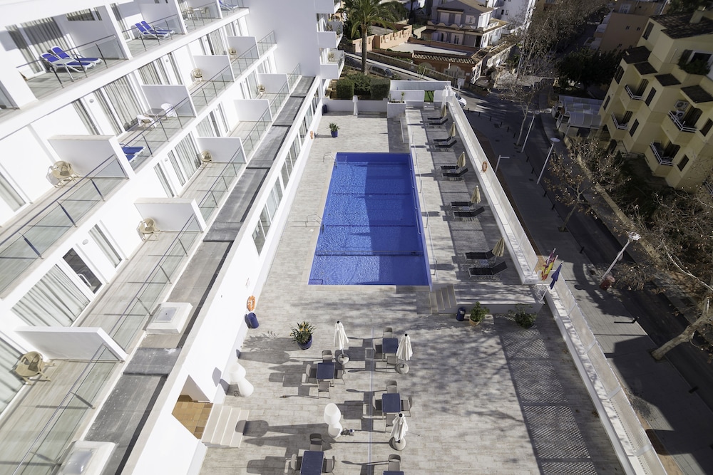 Aparthotel Novo Mar 4/51