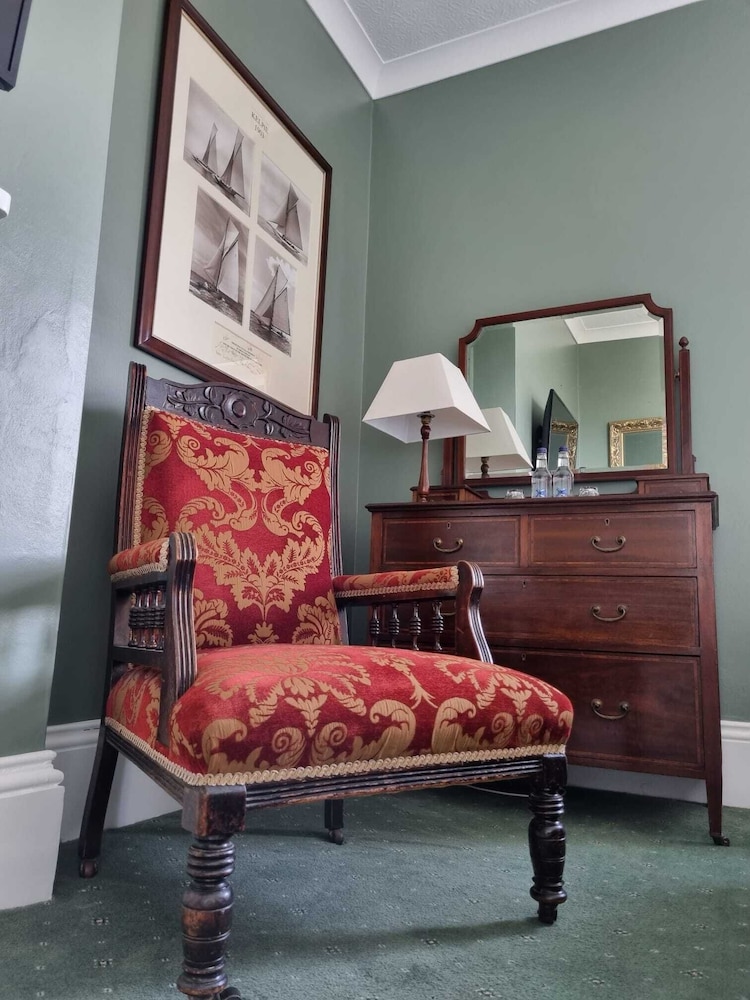 Villa Rothsay Hotel 33/53