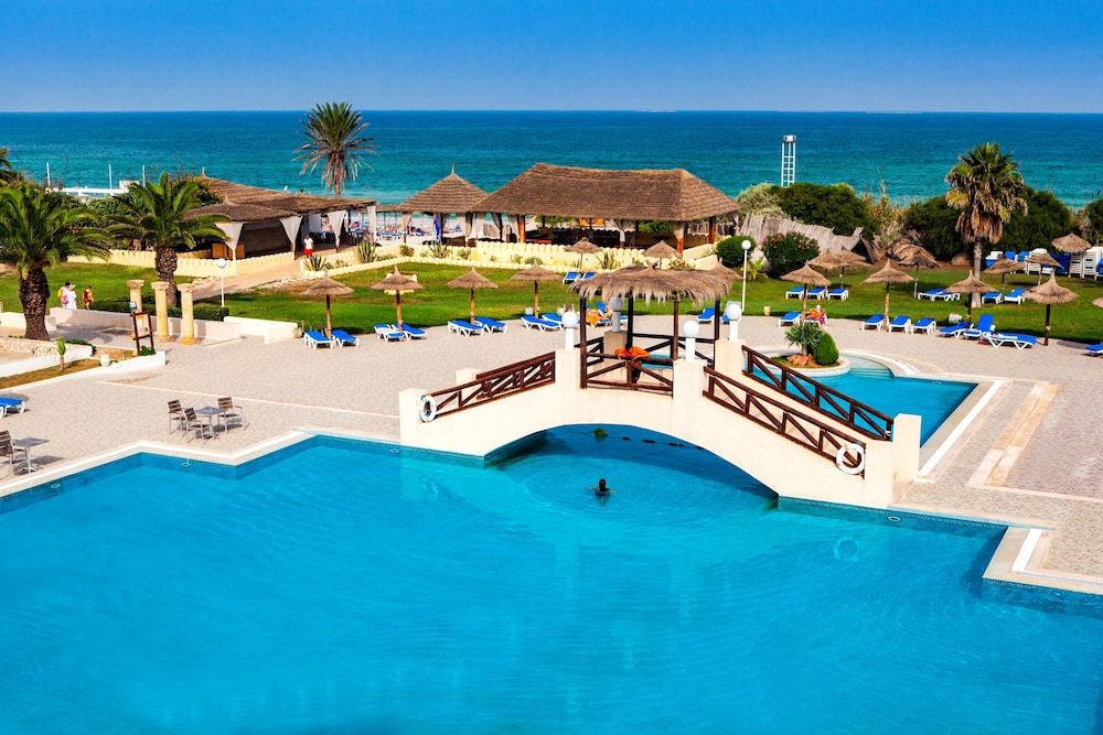El Borj Hotel 28/31