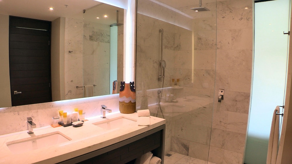 TRS Cap Cana Waterfront & Marina Hotel Adults Only All Inclusive Hotel 49/50