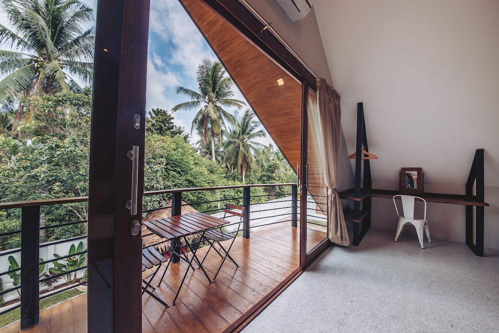 Coco Lilly Villas 54/79
