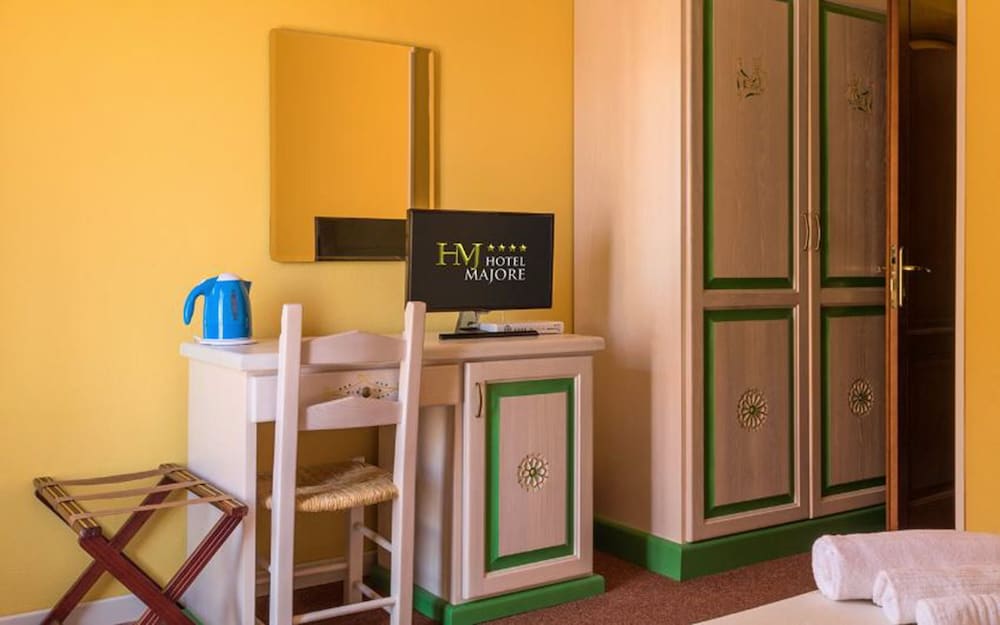 Hotel Majore 51/55