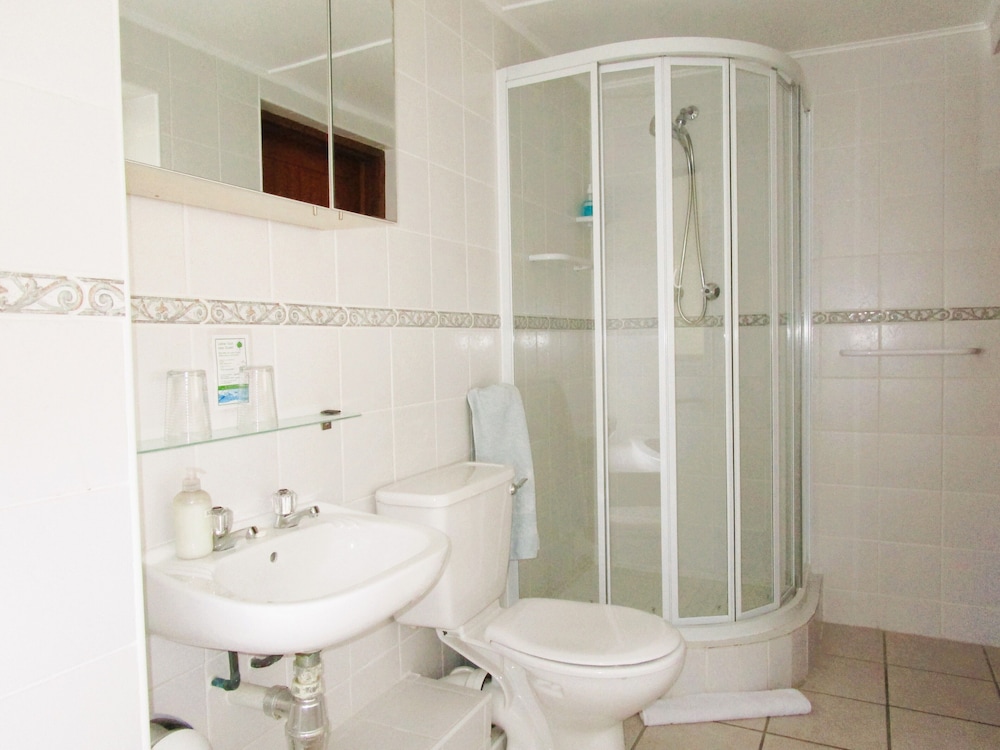 Inn2Wilderness Guesthouse 47/49