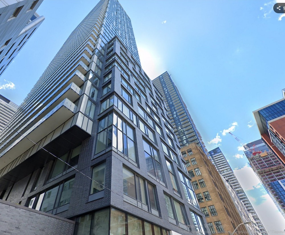 Peter Street Downtown Toronto Suites 2/13