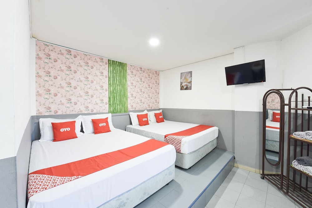 Hotel O Indah 18/50