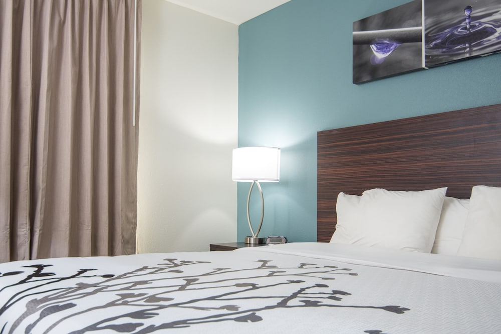Sleep Inn & Suites Washington near Peoria 13/45