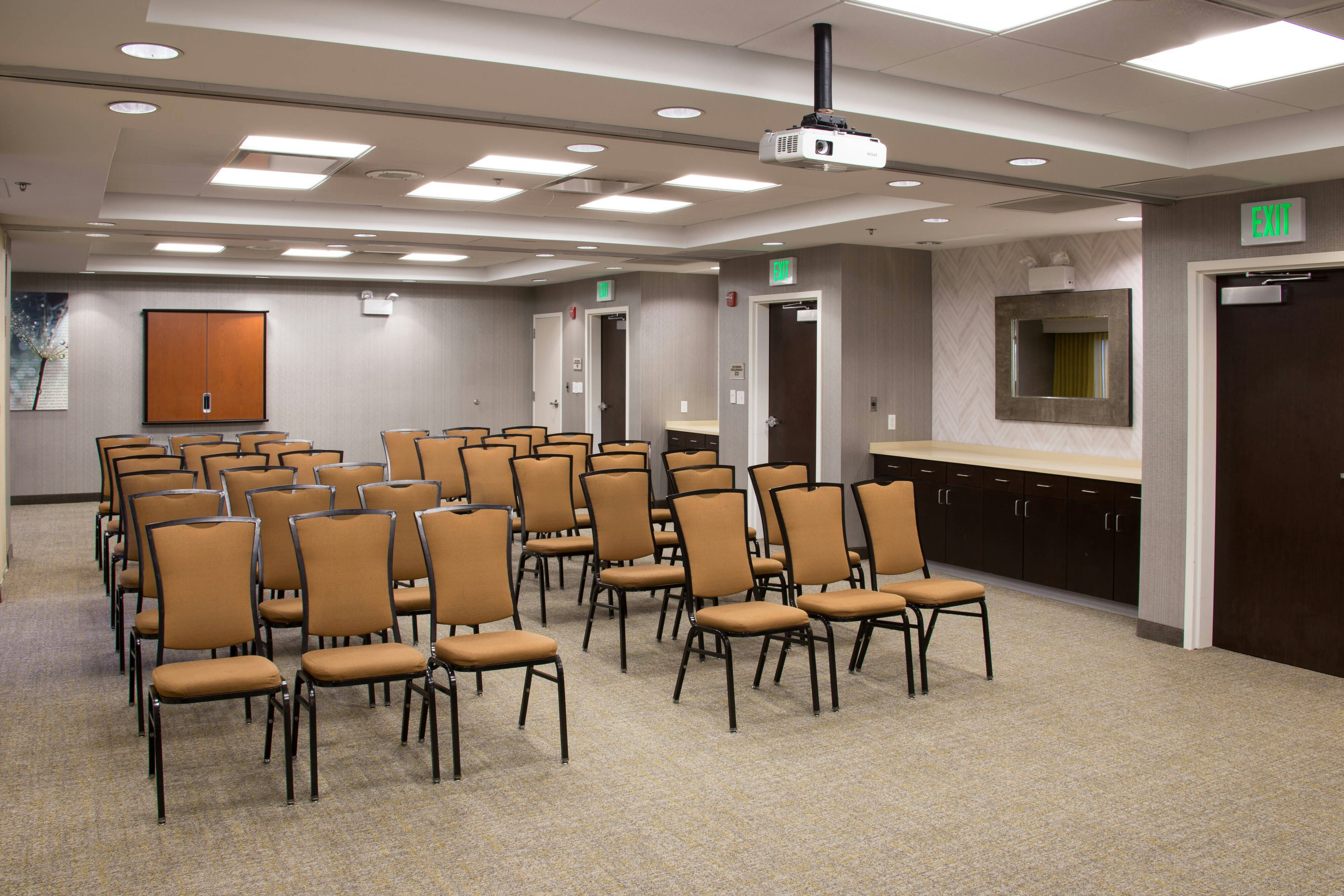 Springhill Suites By Marriott Quakertown 22/23