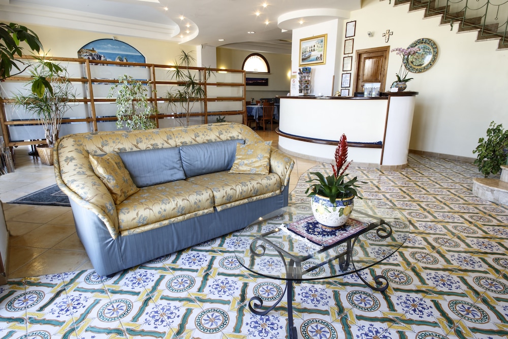 HOTEL CALA MARINA 52/72
