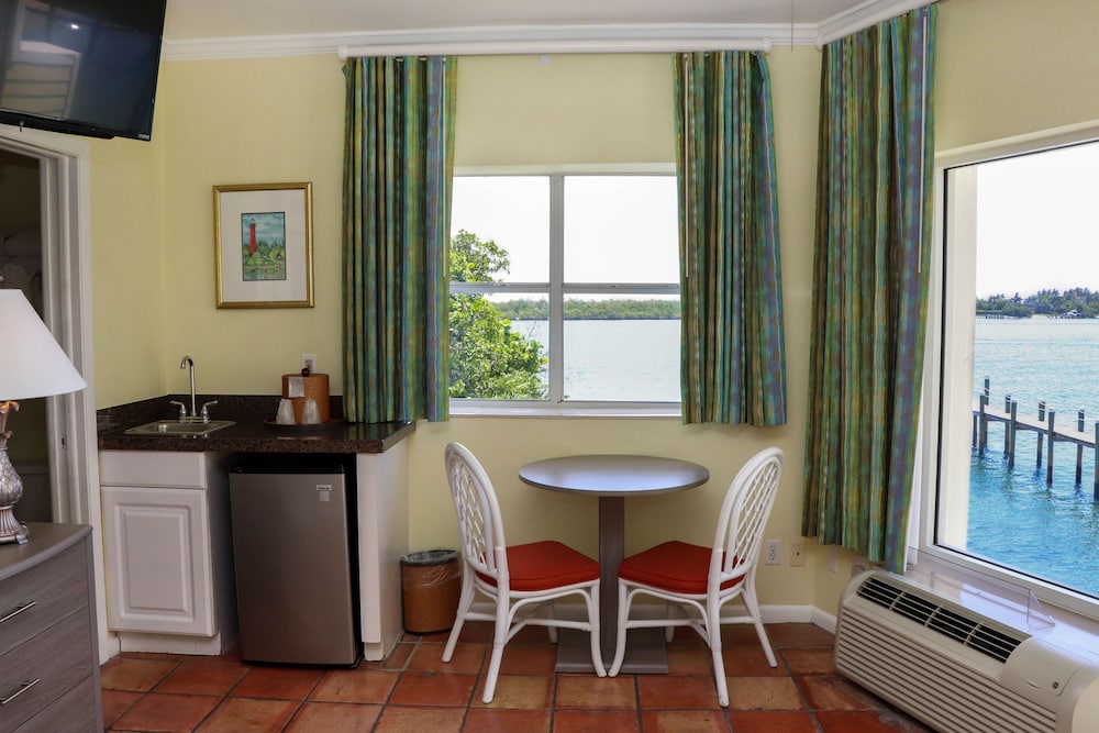 Jupiter Waterfront Inn 39/62