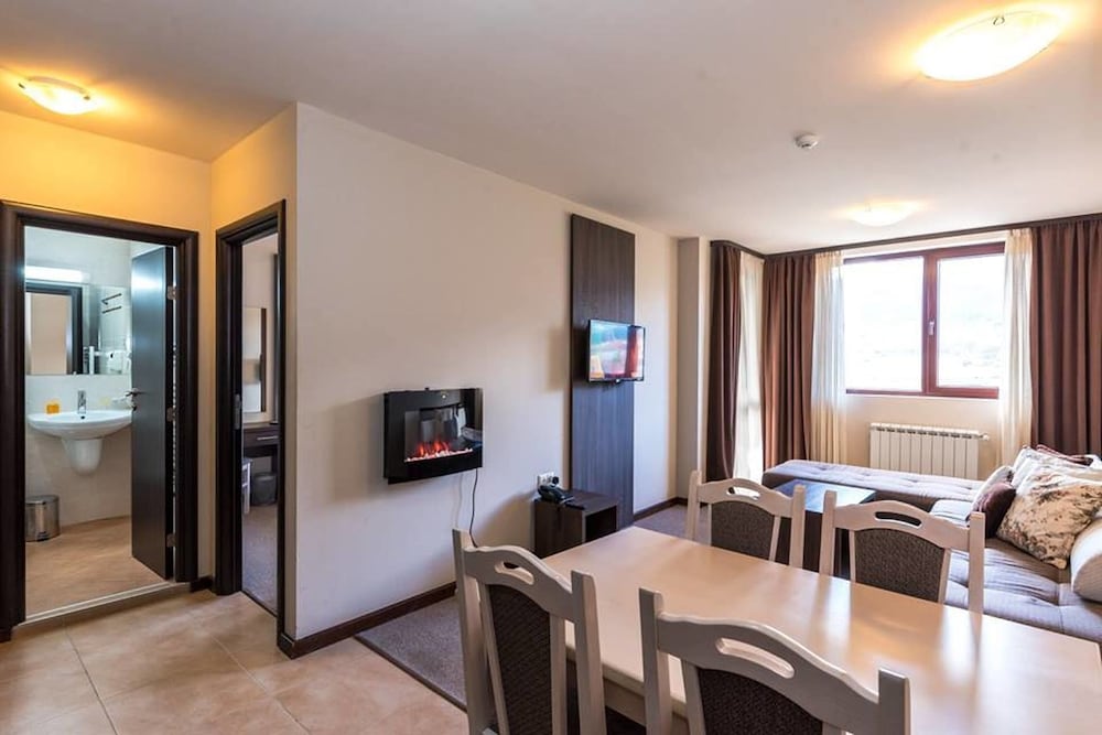 HOTEL COMPLEX ZARA RESORT & SPA 19/54