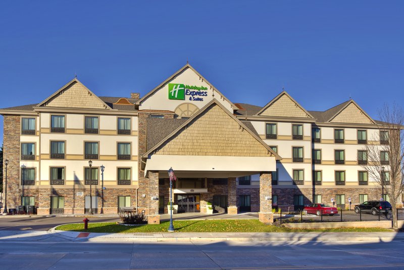 Holiday Inn Express Hotel Suites Frankenmuth 4/41