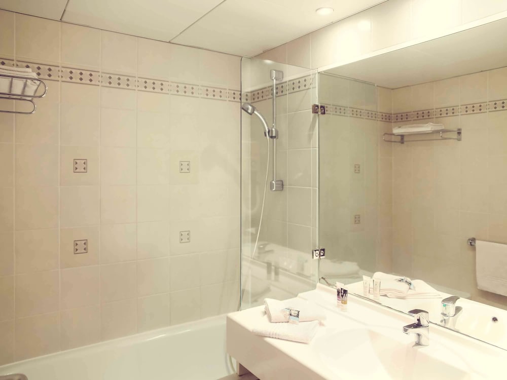 MERCURE TOURS SUD 29/77