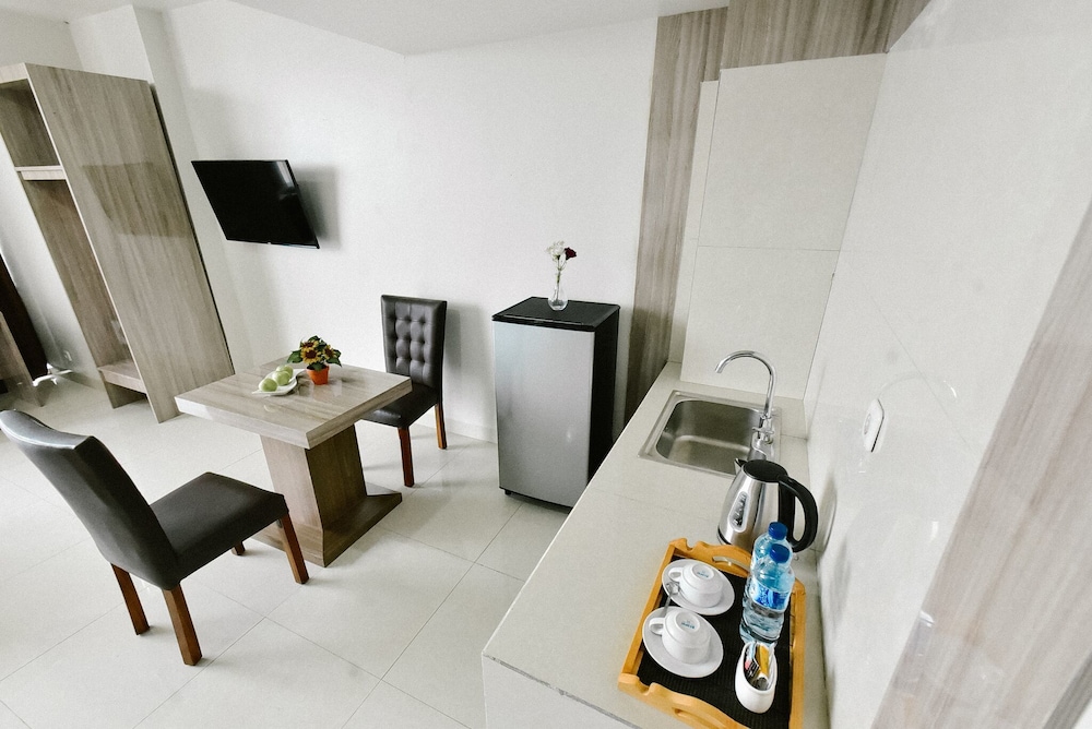 Win Grand Hotel 16/19