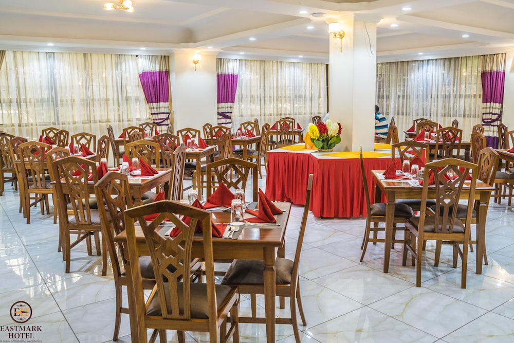 Eastmark Hotel 35/46