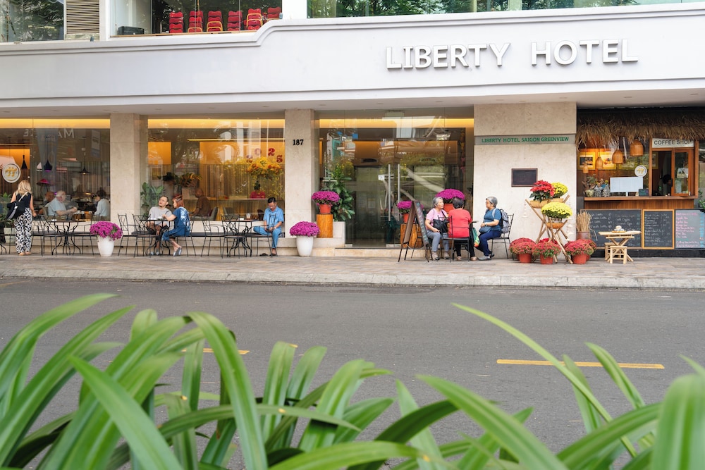 Liberty Hotel Saigon Greenview 4/50