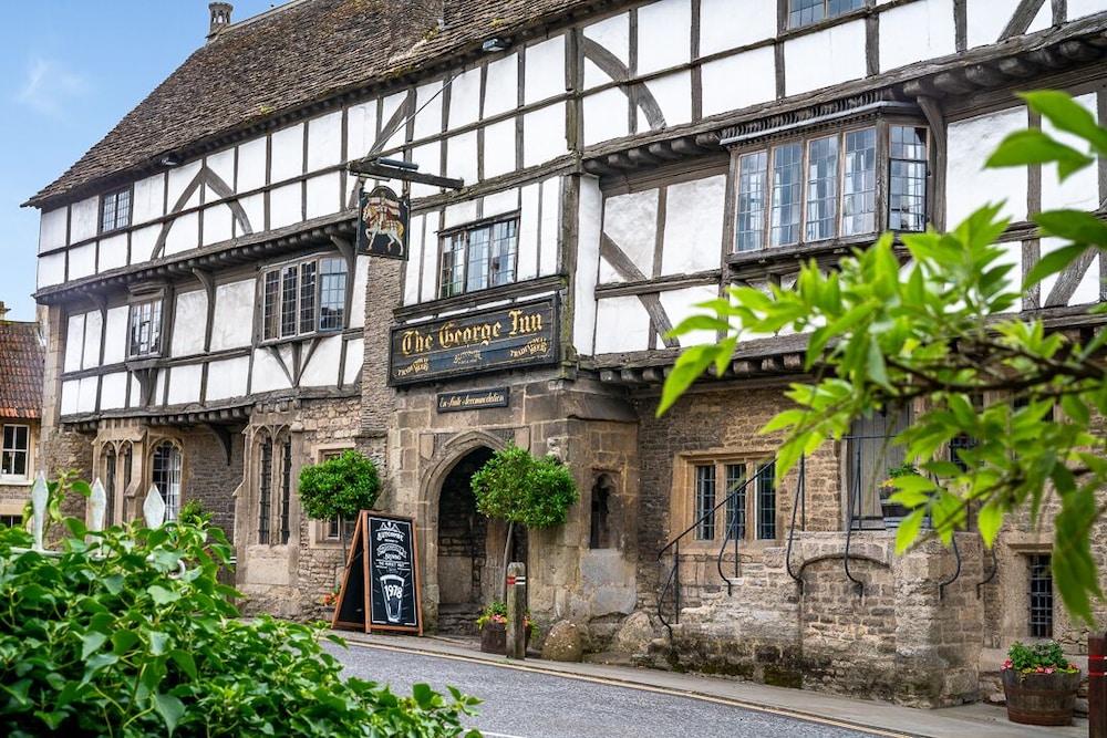 The George Inn 4/50