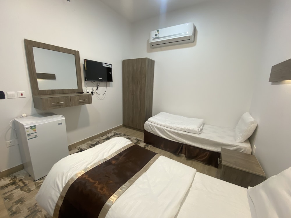 ARAM Suites 19/25