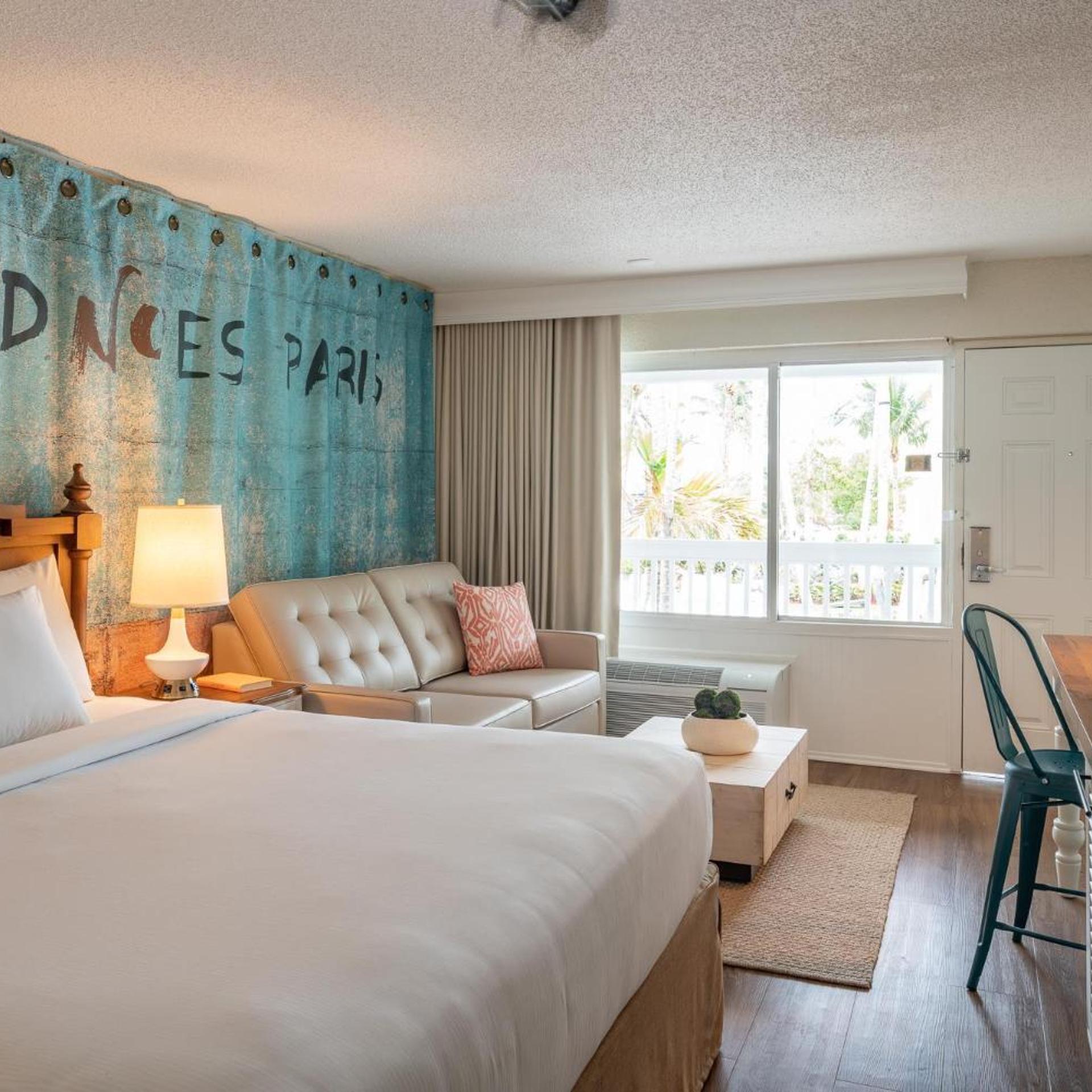 Premium, King Bed, Gulf View, Patio